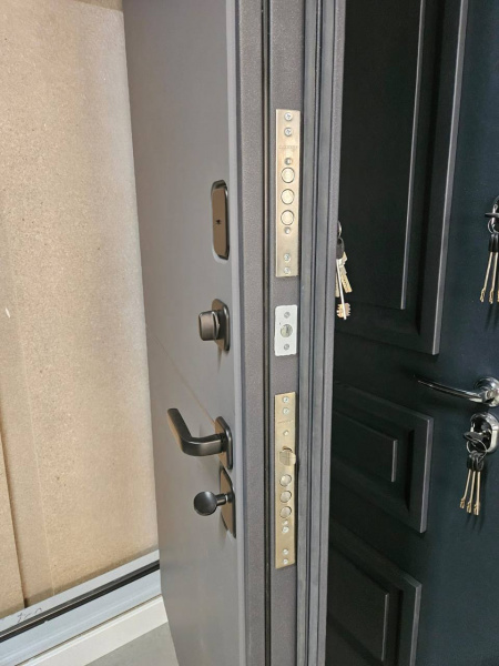 ТЕРМО IN СЕРЫЙ МУАР/БЕЛЫЙ/СОФТ ГРАФИТ/ИРЛАНДСКИЙ ЛИКЕР